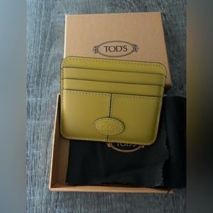 Tod’s Card Holder Mustard Leather